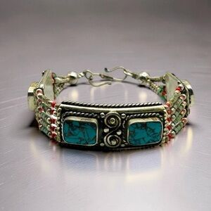 Vintage Tibetan Silver Plated Turquoise Coral Bead Bracelet 7.5”